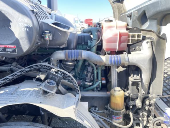 this image shows mobile truck engine repair in Jupiter, FL