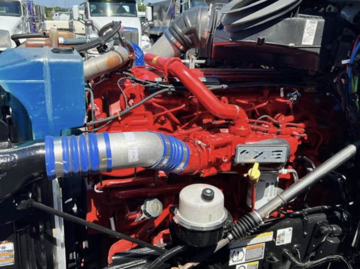 this image shows mobile truck engine repair in Jupiter, FL